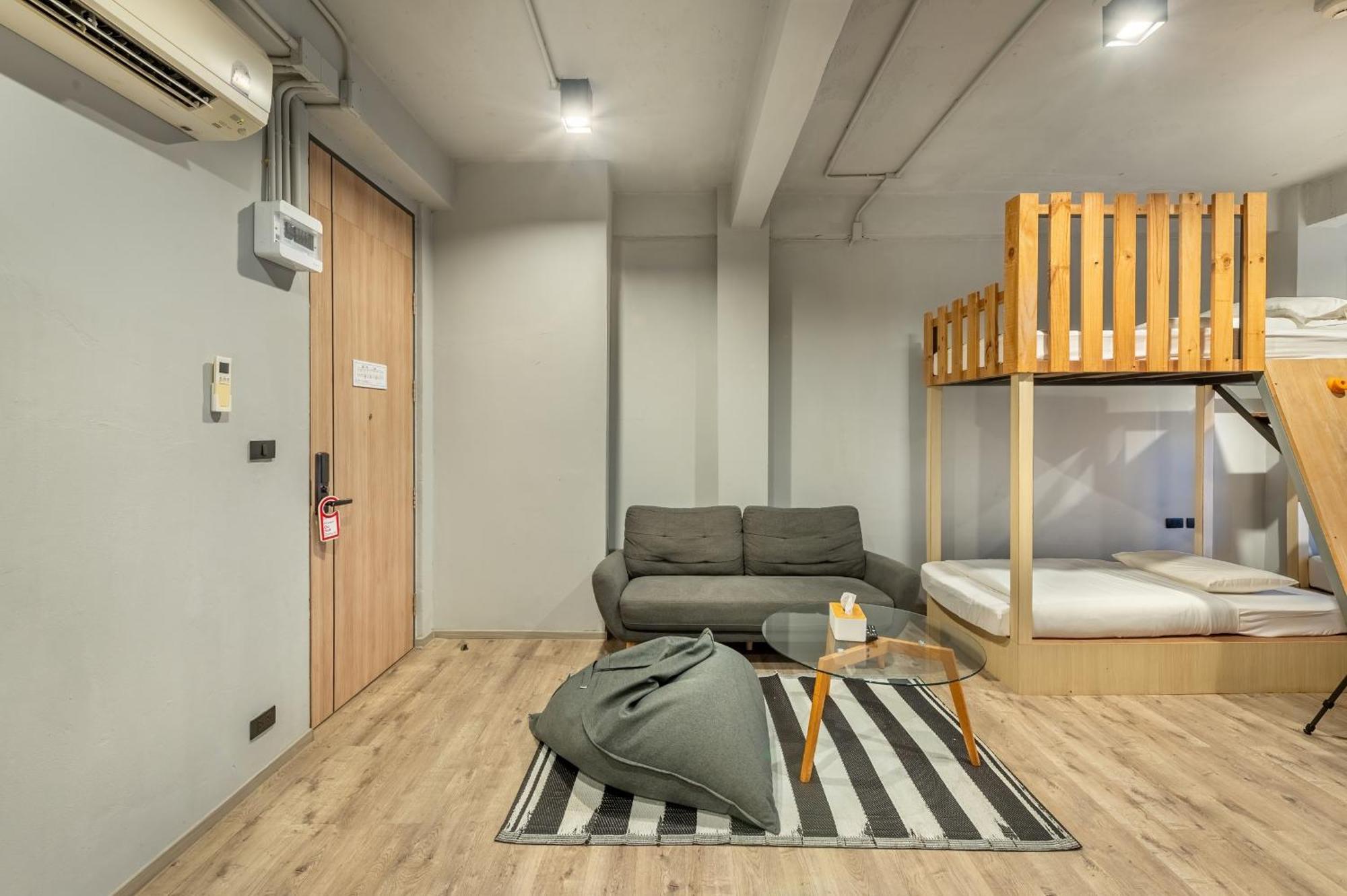 Shin Arch39 Phuket Beach Front - Sha Plus Chalong Exterior photo