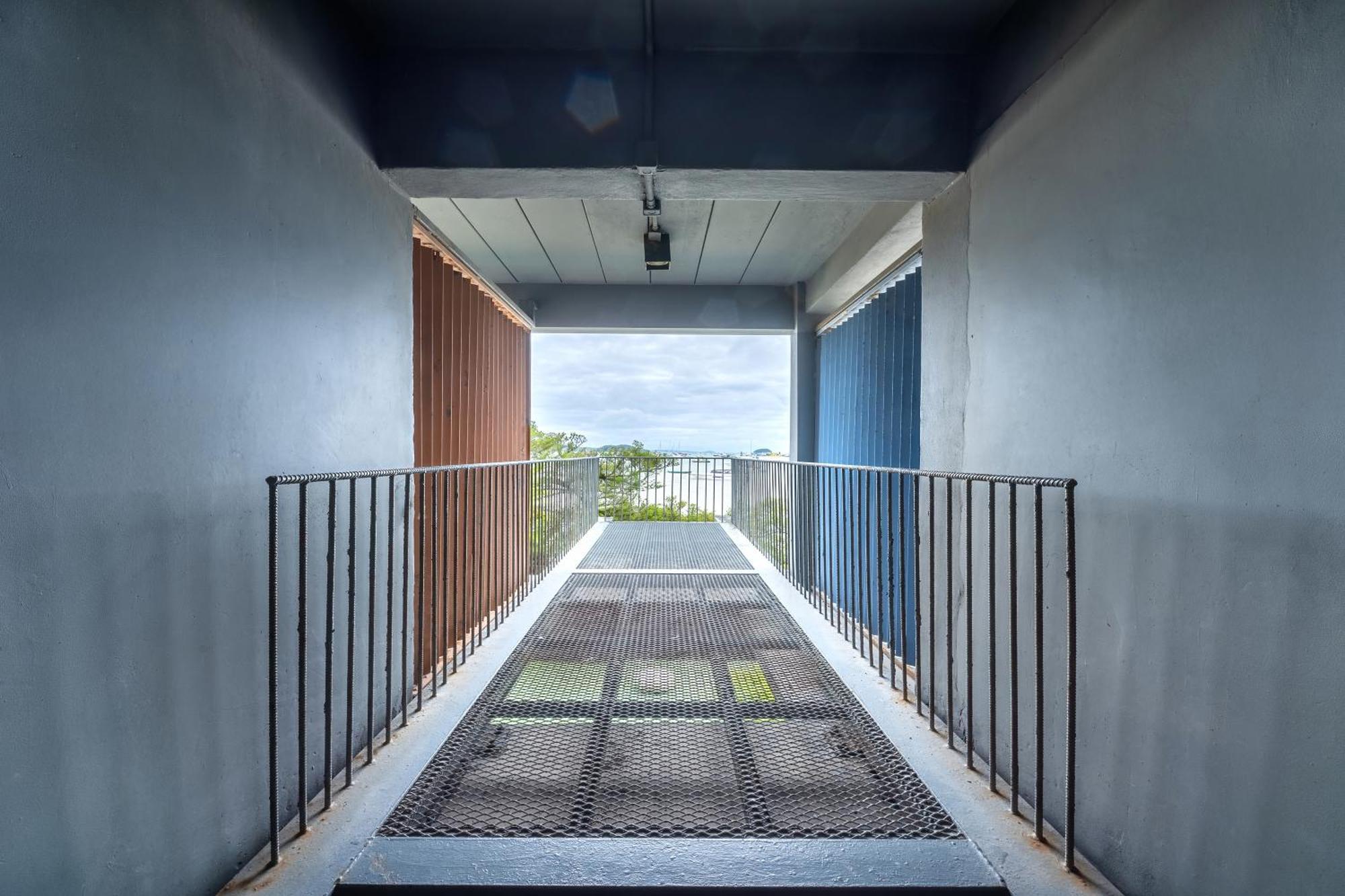 Shin Arch39 Phuket Beach Front - Sha Plus Chalong Exterior photo